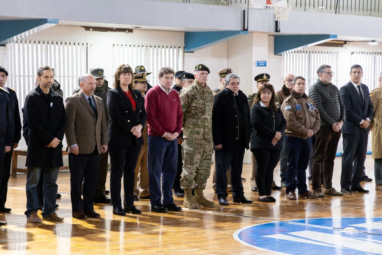 El Gobernador Melella ParticipÓ Del Acto Por El 213° Aniversario De La